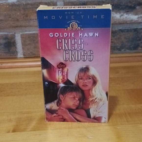 6/$15 Criss-Cross with Goldie Hawn Vhs tape - Picture 7 of 7